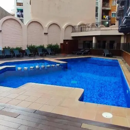 Casa Tita - Exclusivo Con Gran Terraza Y Vistas A La Piscina En Lägenhet *
