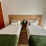 Casa Tita - Exclusivo Con Gran Terraza Y Vistas A La Piscina En דירה *