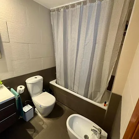 Casa Tita - Exclusivo Con Gran Terraza Y Vistas A La Piscina En Lloret de Mar