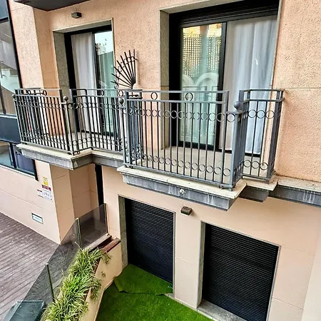 Casa Tita - Exclusivo Con Gran Terraza Y Vistas A La Piscina En * Lloret de Mar