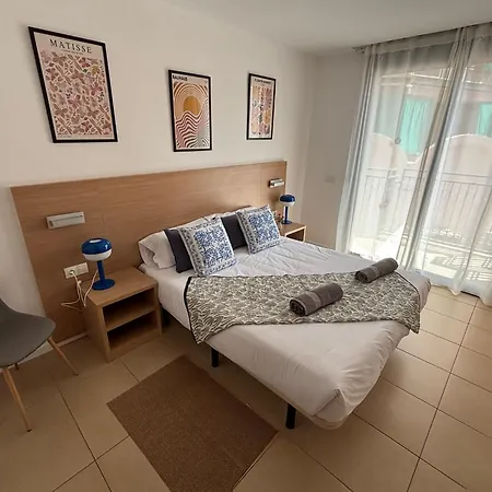 Casa Tita - Exclusivo Con Gran Terraza Y Vistas A La Piscina En 滨海略雷特