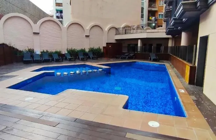 Casa Tita - Exclusivo Con Gran Terraza Y Vistas A La Piscina En Appartement *